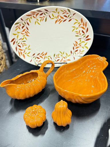 Pumpkin Pie and Whipped Cream Salt and Pepper Shaker Set - Beau Kisses