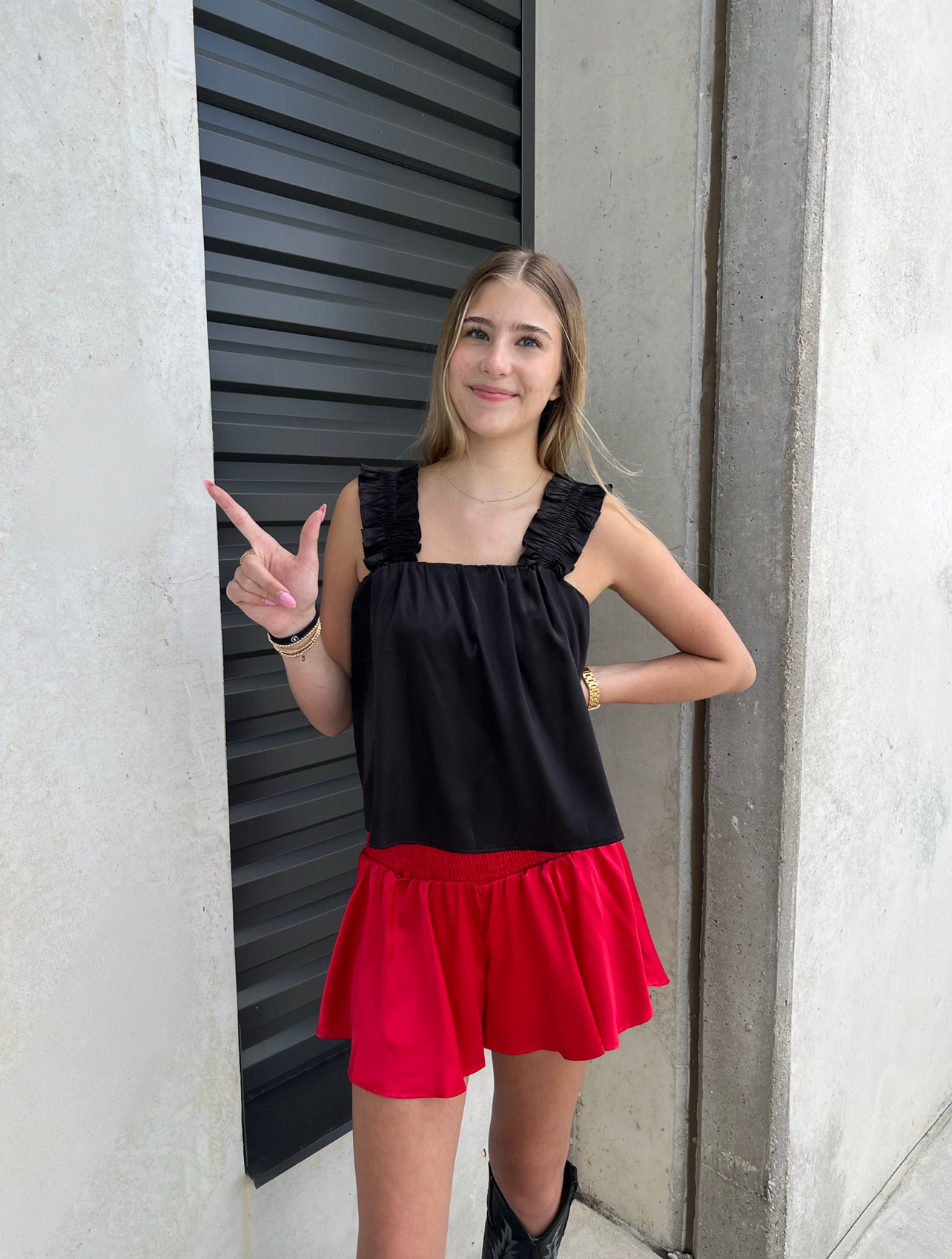 Bailee Smocked Waist Swing Shorts With Lining Chili Pepper