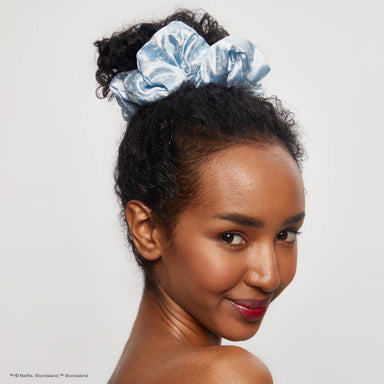 Kitsch x Bridgerton Satin Pillow Scrunchies Toile De Blue - Beau Kisses