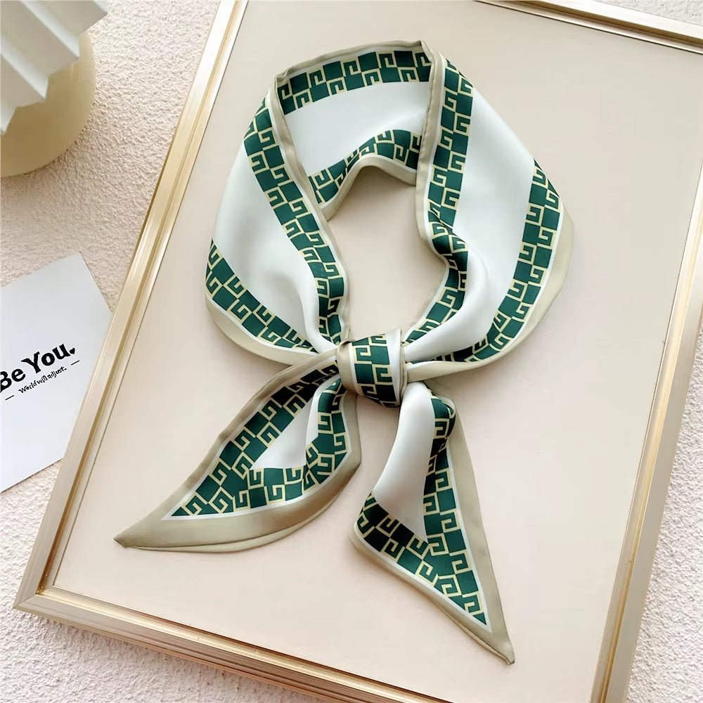 Gilded Emerald Luxe Scarf Necklace - Beau Kisses