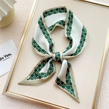 Gilded Emerald Luxe Scarf Necklace - Beau Kisses