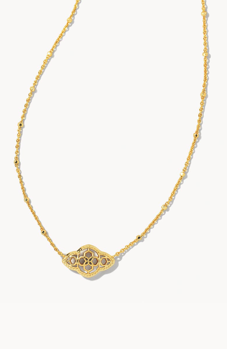 Abbie Pendant Necklace Gold Metal